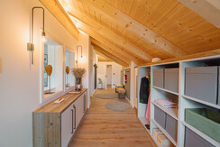 Gemütlicher Eingangsbereich mit viel Stauraum