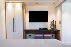 Maßgeschneiderte Möbelarrangements im Schlafzimmer