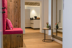 Heller Flur für Barfußlaune