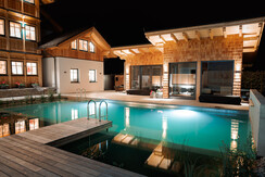 Das Salzberg bei Nacht