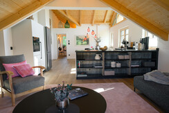 Modernes Wohndesign trifft Ausseer Gemütlichkeit