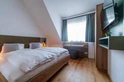 Ursprung-Zimmer Website-18