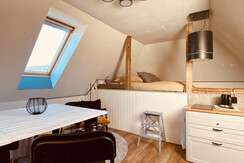 Studio Apartment Oben Links