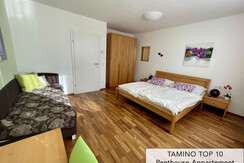 02Schlafzimmer2-PenthouseApartment-Tamino Top 10