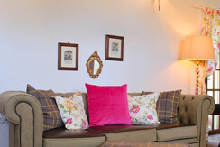 sofa_schwalbennest_pink_polster