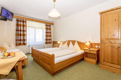 Fullmarketing Dreibettzimmer II Oberwölz