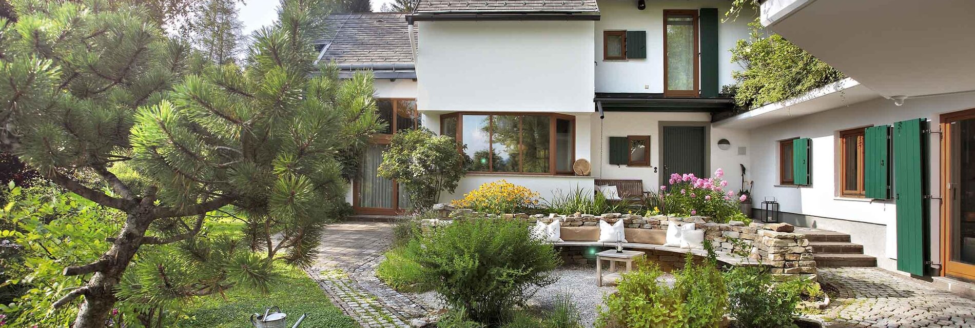 Haus mit Apartment