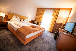 Doppelbettzimmer Hotel Die Herberge Loipersdorf