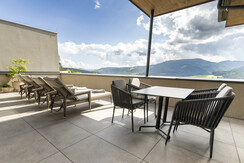 Apartments Weitblick Dorfhotel Fasching Terrasse (