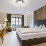 Photo of double room with shower, WC