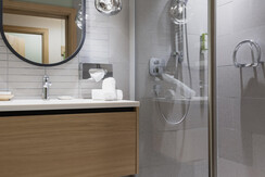 216 Berquell Badezi  (2)