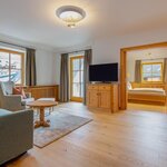 Photo of Suite, separate toilet and shower/bathtub