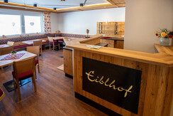 shooting-star.at-2755