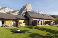 Elfenhaus, Grundlsee, Anlage mit Backenstein