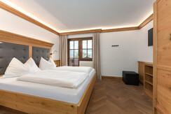 Bedroom 1 with doublebed