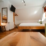 Photo of Family room, shower, toilet, 1 bed room