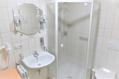 Bad - WC mit Waschmaschine