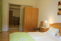 Familienzimmer mit Balkon