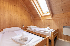 fpk_fw034og_fta_2206_04