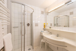 Room Pictures_Room_F_AP_10