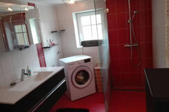 FerienapartmentFeldbaumer-Badezimmer-Murtal