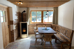 FerienappartementZirbenzapfeng-Essbereich-Murtal