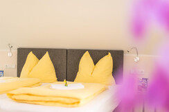 Ferienwohnung-Zimmer-Yassi-Zimmer204-Murtal