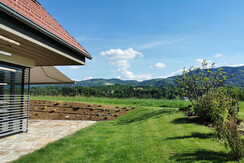 Teil des Gartens mit Blick nach Süden