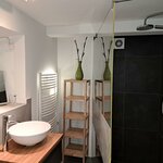 Photo of Apartment, shower, toilet, 3 bed rooms