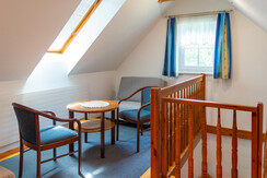 Sitzgelegenheiten im 1. Stock