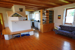 Vacation home Kainz, Tauplitz, living room with tiled stove