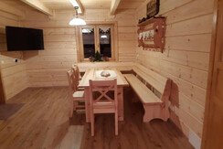 Vacation home Narzisse, Tauplitz, dining table