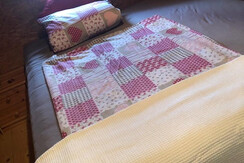 Bett 1.Obergeschoss, Ferienhaus bei Sonja Strauß