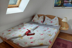 2. Schlafzimmer im Ferienhaus Waldesruh