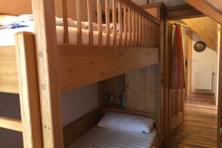 Waldheimat-Hütte-Große-Hütte-83-400x300