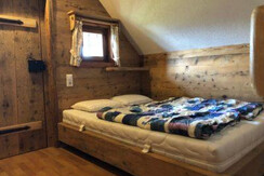 Waldheimat-Hütte-Kleine-Hütte-35-400x300