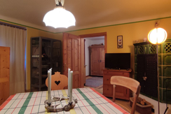 Vacation apartment Franz Rudolf, Bad Aussee, tiled stove
