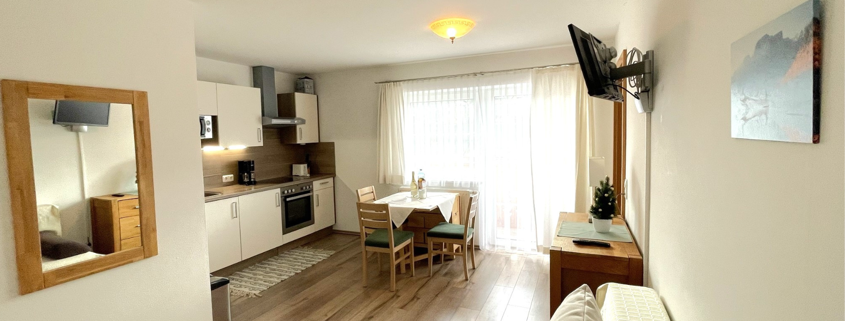 Ferienwohnung Haus Sandlweber, Esszimmer