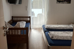 FerienwohnungMelandy-Dreibettzimmer-Murtal