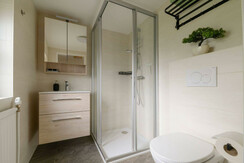 FW Pucher Werner ground floor, Altaussee, bathroom
