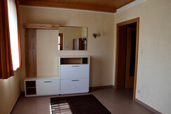 Vorraum mit Garderobe