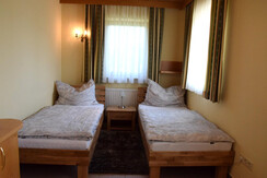 Zweibettzimmer