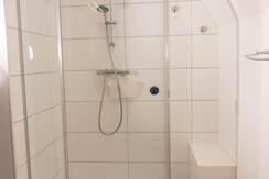 Wohnung D/ Bad mit Dusche