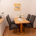 Photo of Apartment, separate toilet and shower/bathtub, 2 bed rooms | © Buergerhaus Martinecz