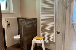 FerienwohnungenHasler-Dusche WC-Murtal