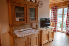 Ferienwohnung Seegarten, Grundlsee, Schrank