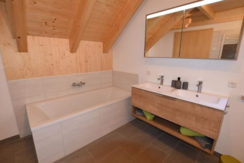 Apartements Kalß, Bad Aussee, Bathtub