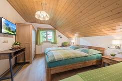 Haus Pressl, Ferienwohnung Sarstein, Schlafzimmer