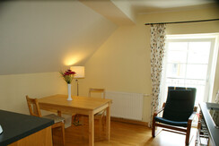 Tisch u Küche Whg 3