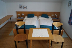 Wohnung 6 Schlafzimmer 1